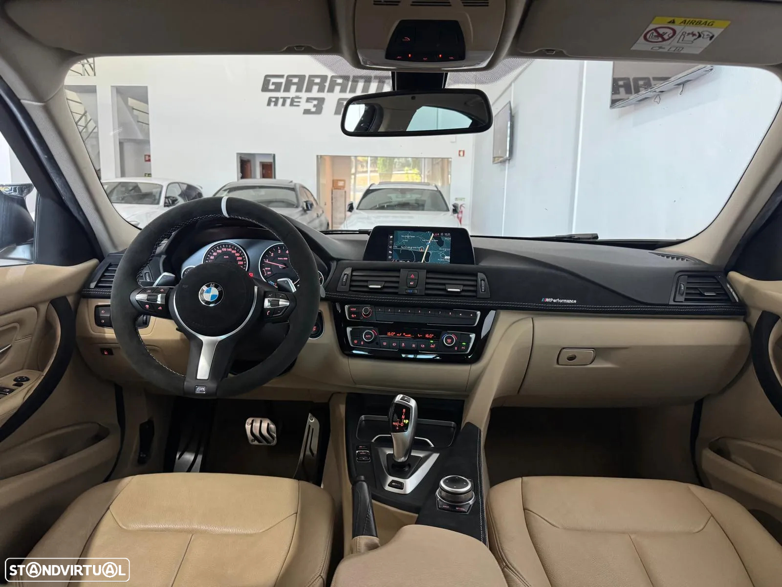 BMW 330 e iPerformance Pack M - 43