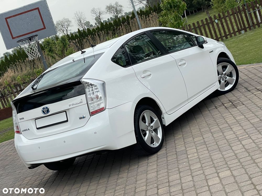 Toyota Prius - 2