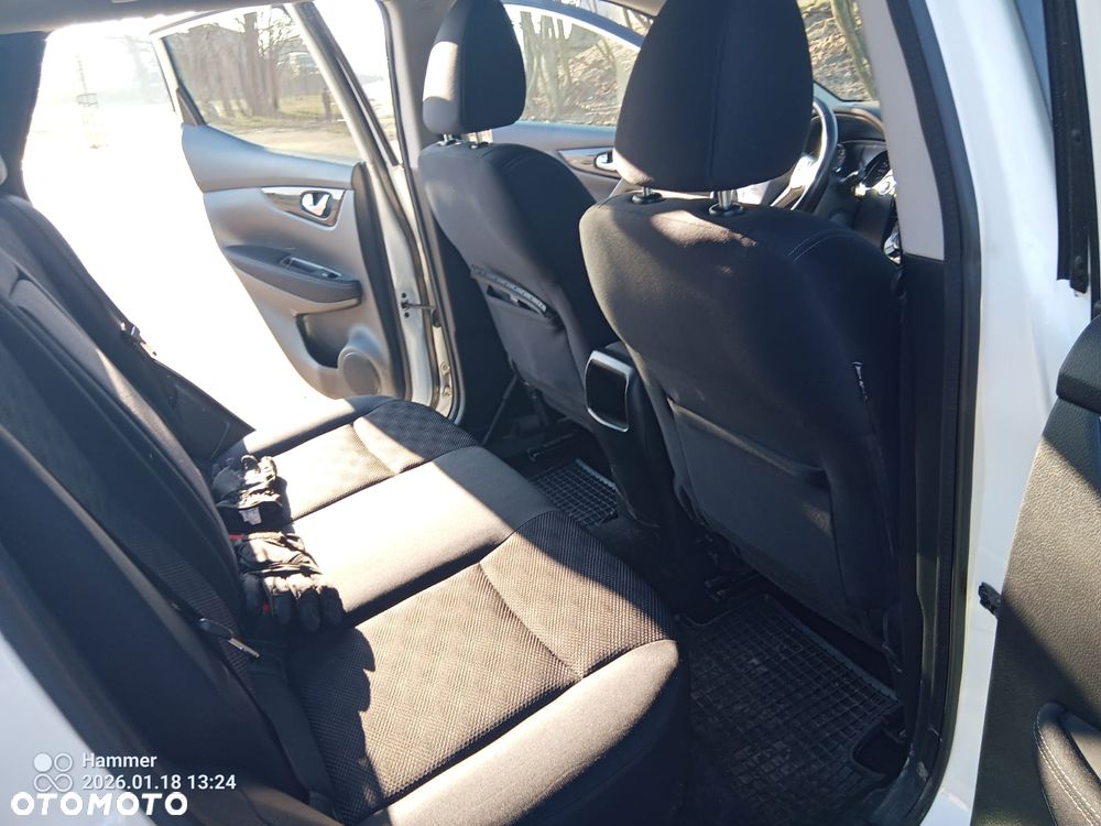 Nissan Qashqai 1.6 DIG-T N-Connecta - 15