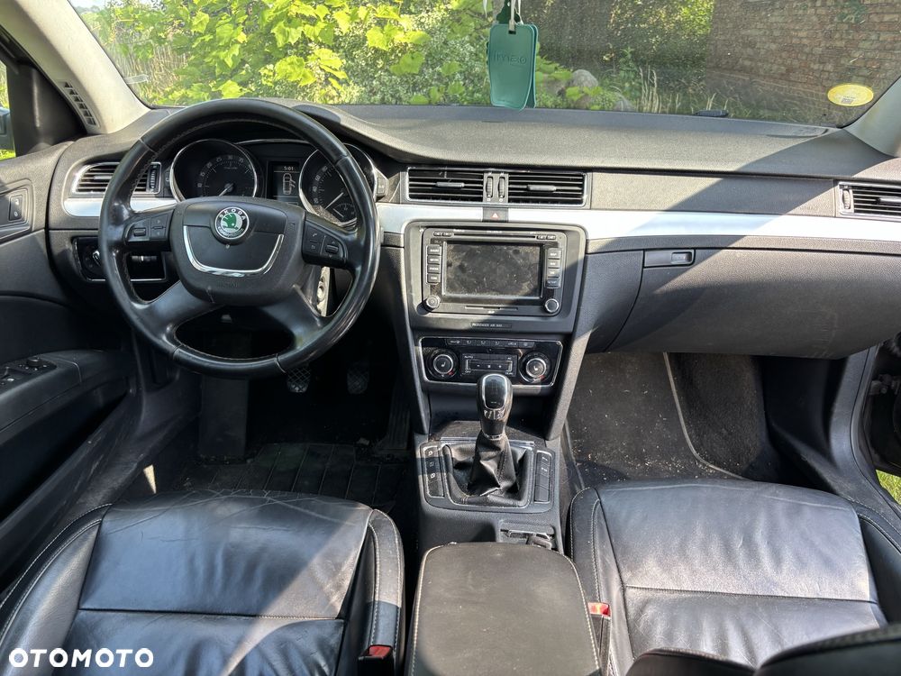 Skoda Superb - 8