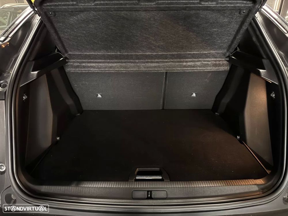 Peugeot 2008 1.5 BlueHDi Active Pack - 27