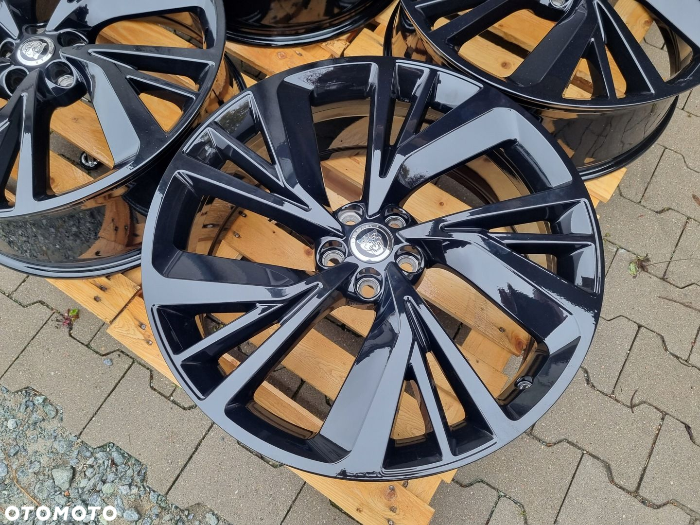 Felgi aluminiowe Jaguar I-PACE 8.5" x 22" 5x108 ET 50,5 - 3