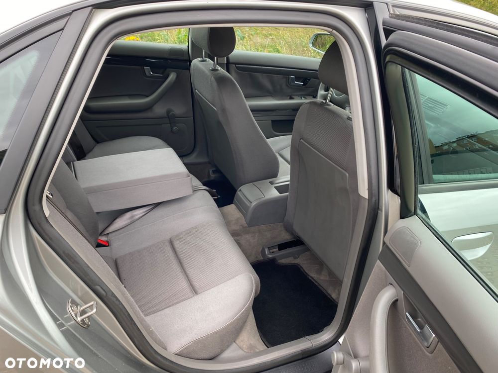 Audi A4 - 25