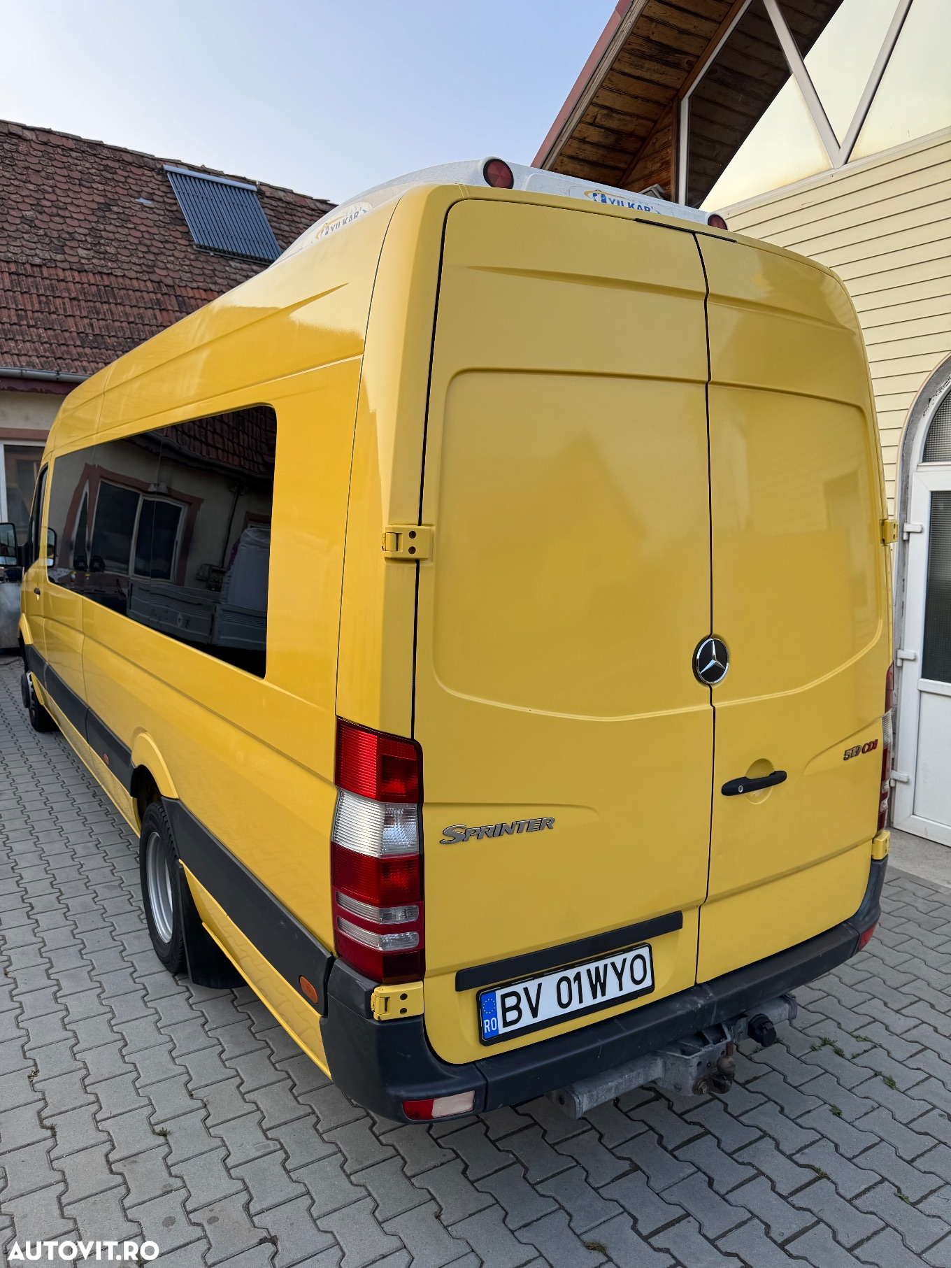 Mercedes-Benz Sprinter - 4