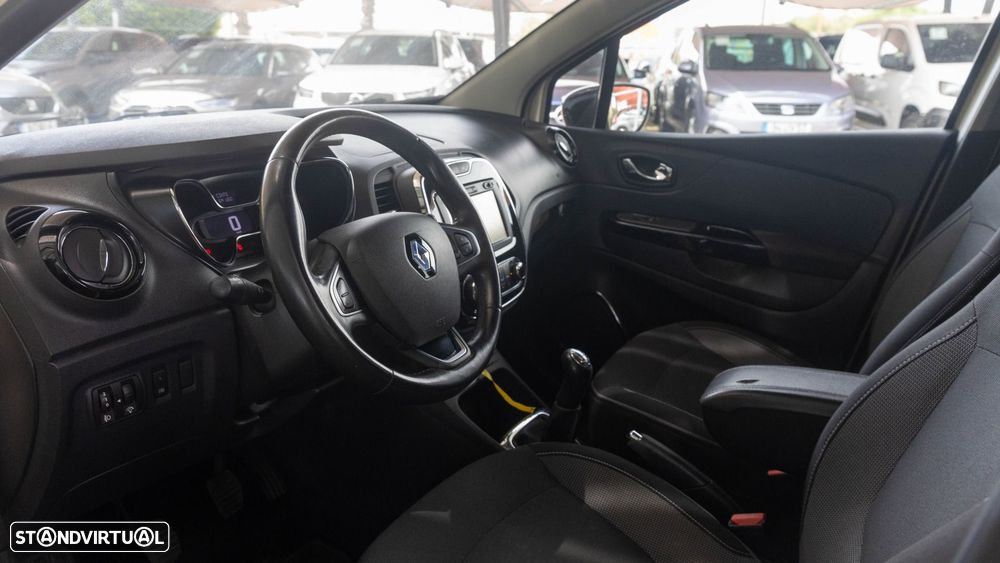 Renault Captur 1.5 dCi Exclusive - 4