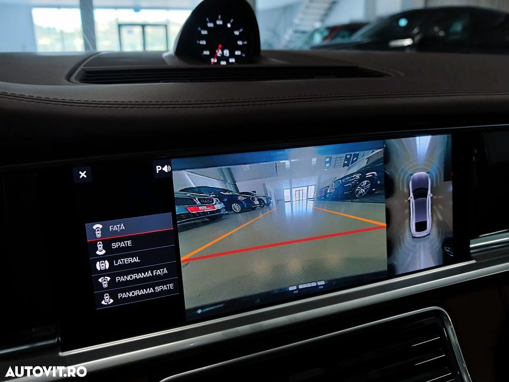 Porsche Panamera - 13