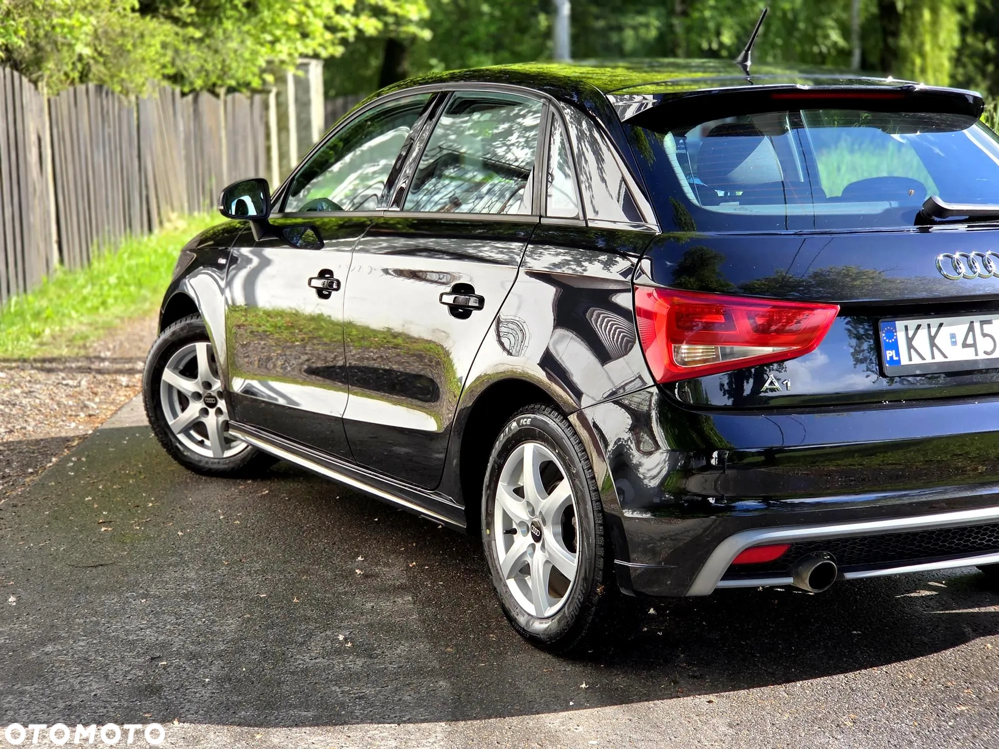 Audi A1 1.6 TDI Sportback S line Sportpaket - 16