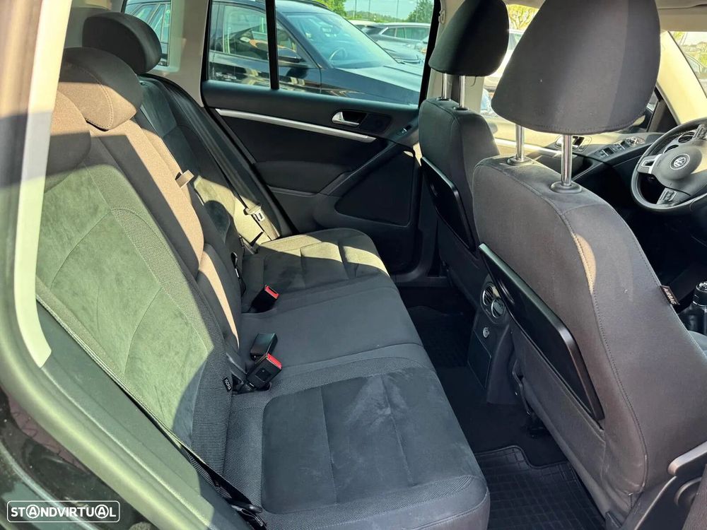 VW Tiguan 2.0 TDi Trend BlueMotion - 21