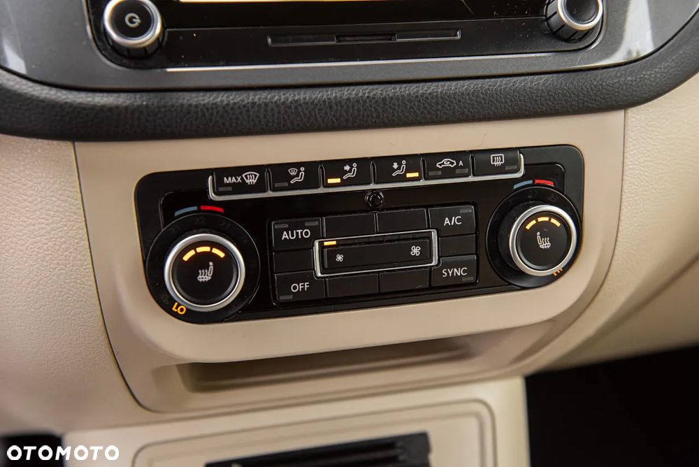 Volkswagen Tiguan - 25