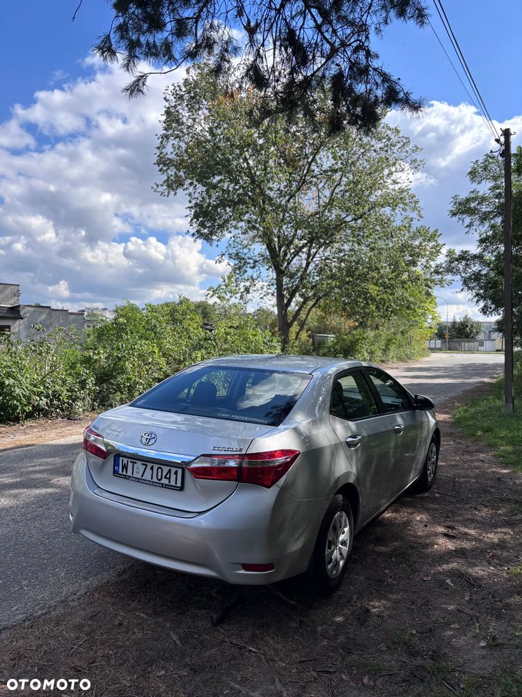Toyota Corolla 1.4 D-4D Active EU6 - 7