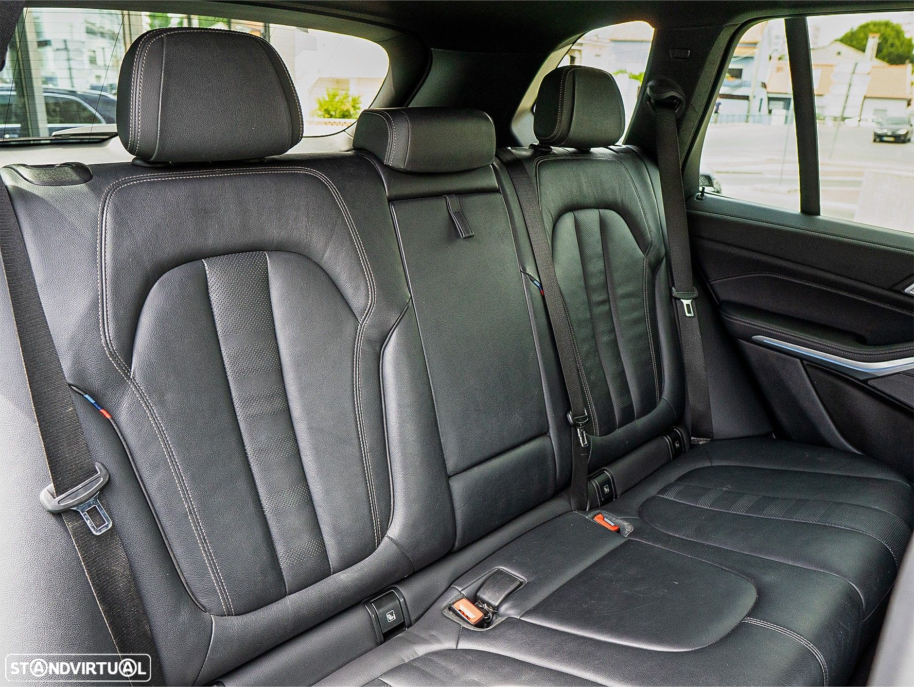 BMW X5 45 e xDrive Pack M - 4