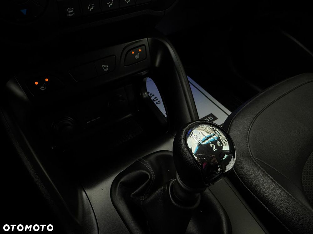 Hyundai ix35 2.0 CRDi 4WD 5 Star Edition - 37