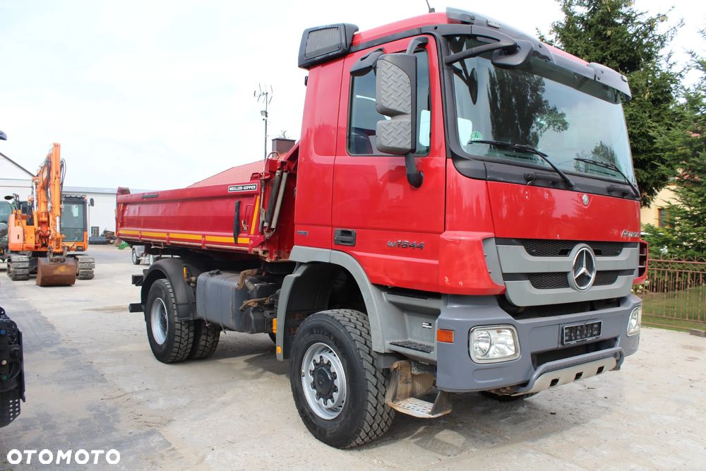 Mercedes-Benz ACTROS 1844 z Niemiec 4X4 - 6