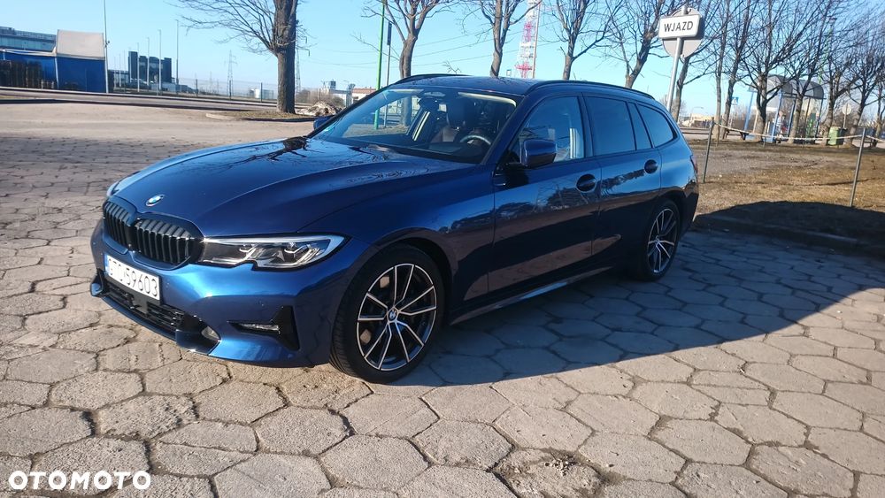 BMW Seria 3 330d xDrive M Sport - 1