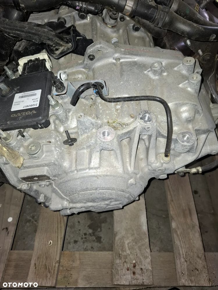 VOLVO  2.0  SKRZYNIA BIEGÓW 1285368 TG-81SC - 2