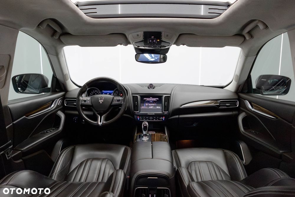 Maserati Levante - 19