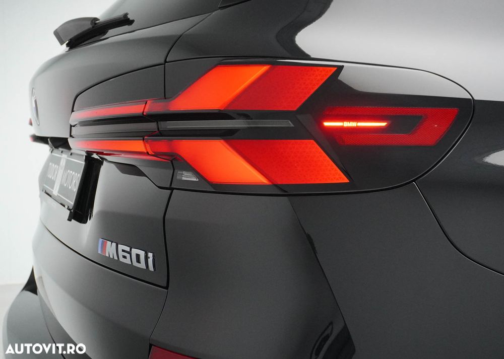 BMW X5 M M60i xDrive AT MHEV - 10