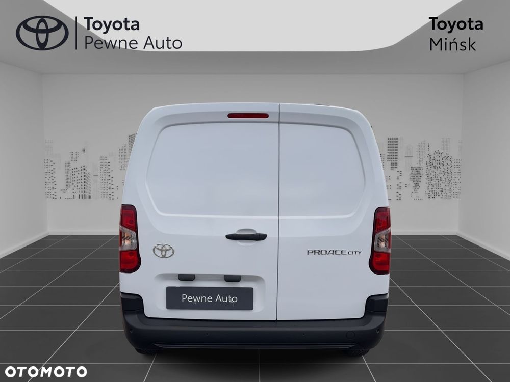 Toyota PROACE CITY - 7