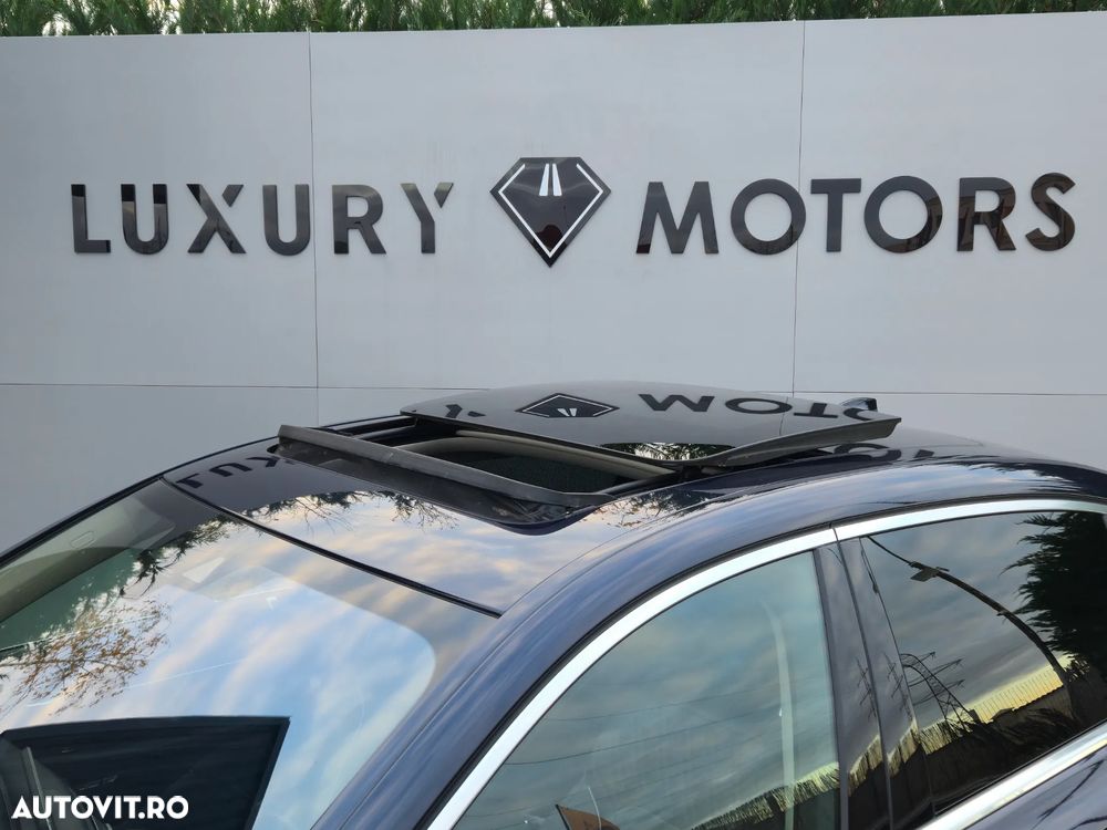 BMW Seria 7 740Le iPerformance - 12