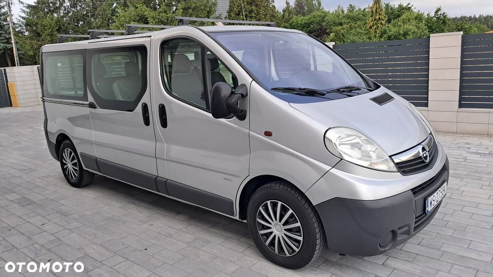 Opel Vivaro L2H1 2.9t - 8