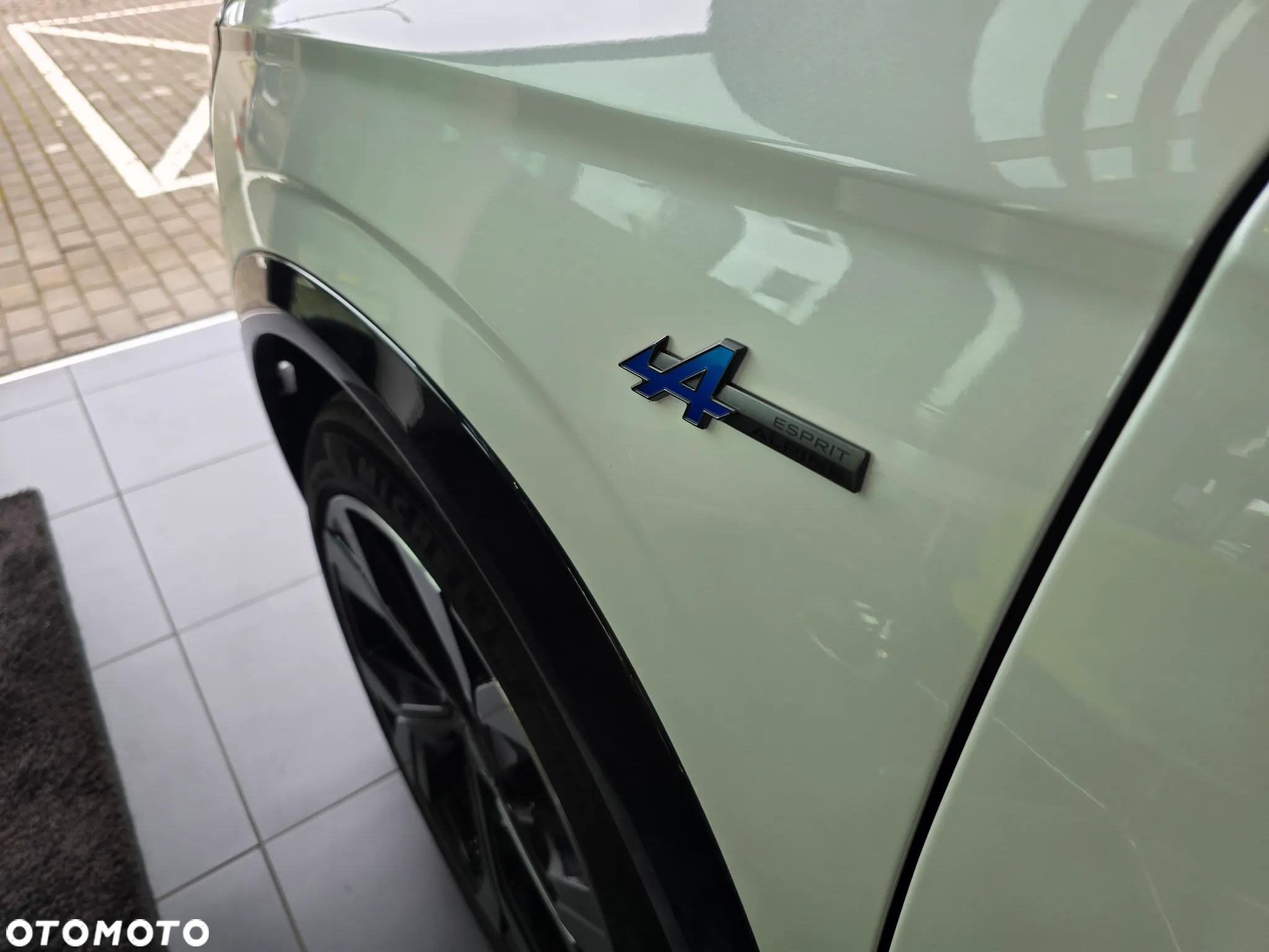 Renault Austral 1.2 E-Tech Full Hybrid 200 Iconic esprit Alpine MMT - 10