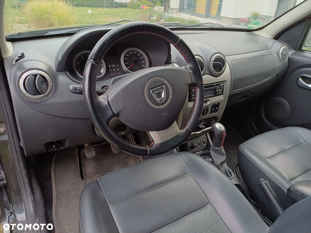 Dacia Duster 1.6 - 17