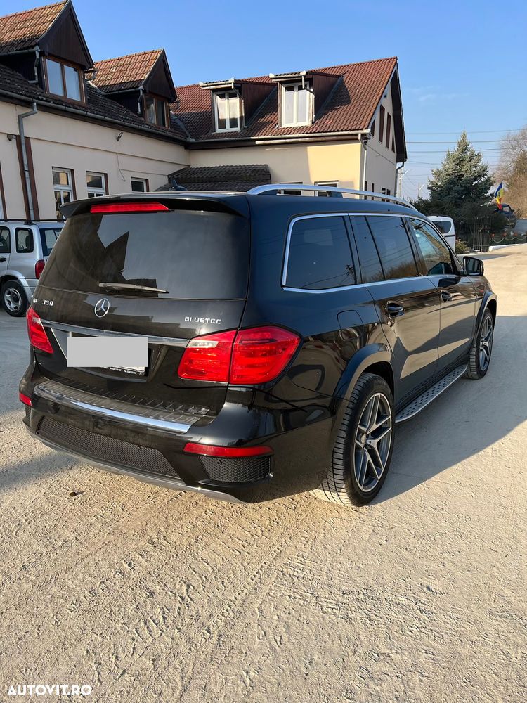 Mercedes-Benz GL - 13