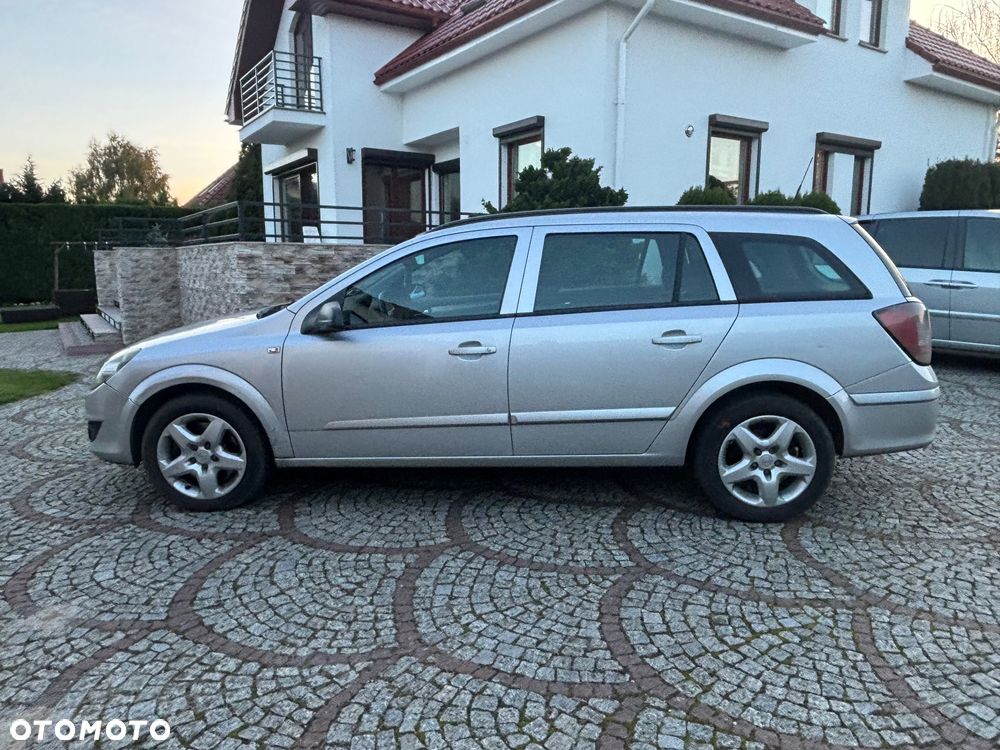 Opel Astra 1.9 CDTI Caravan DPF Edition - 8
