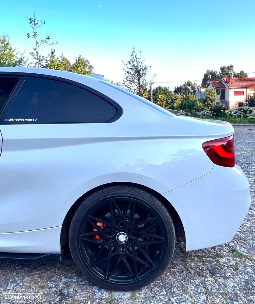 BMW 220 d Coupe Pack M - 6