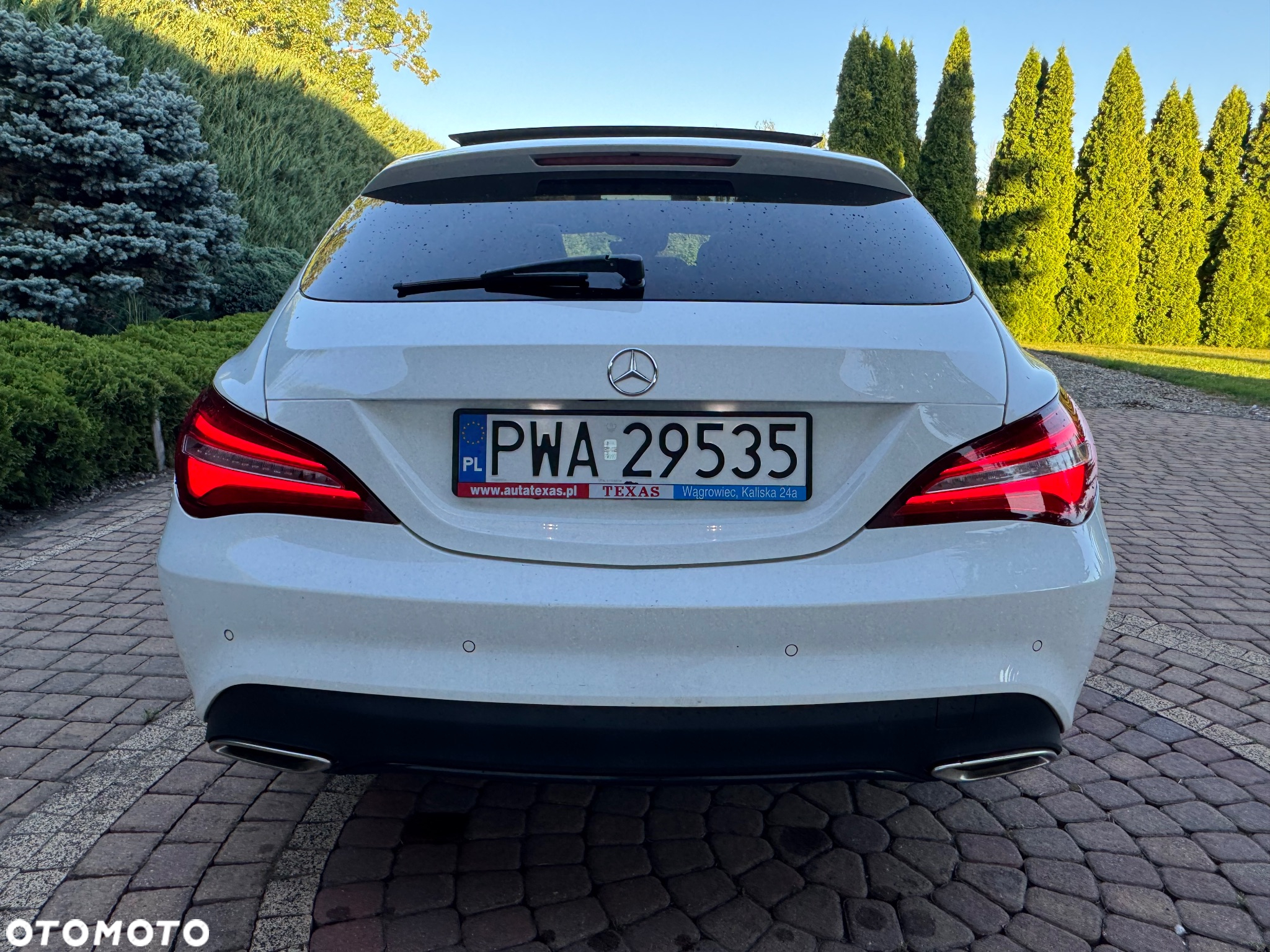 Mercedes-Benz CLA Shooting Brake 180 7G-DCT UrbanStyle Edition - 14