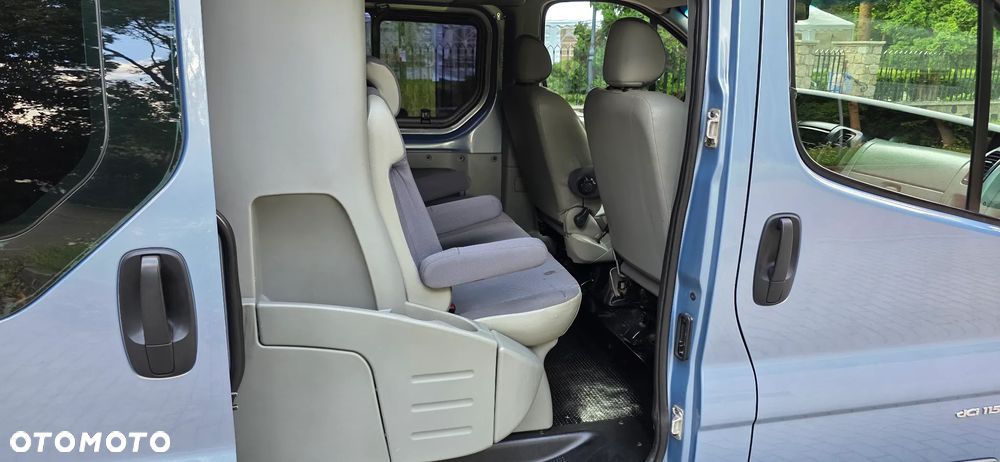 Renault Trafic - 18