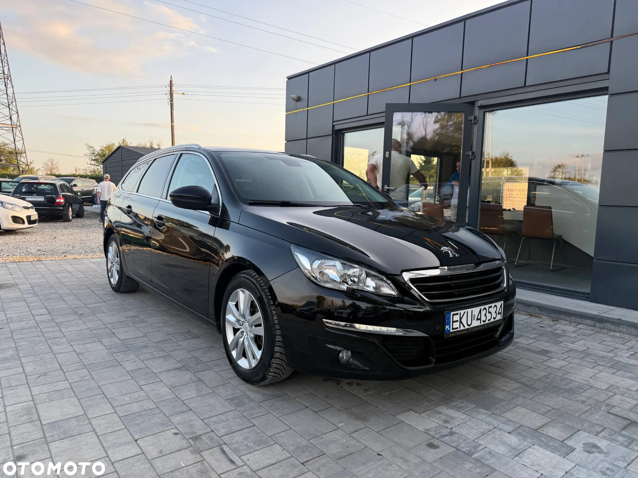 Peugeot 308 HDi FAP 90 Tendance - 3