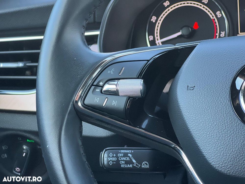 Skoda Kamiq 1.5 TSI DSG Style - 17