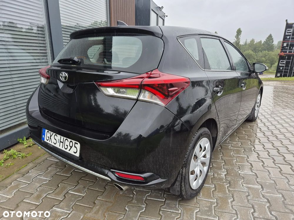 Toyota Auris 1.6 D-4D Dynamic - 20