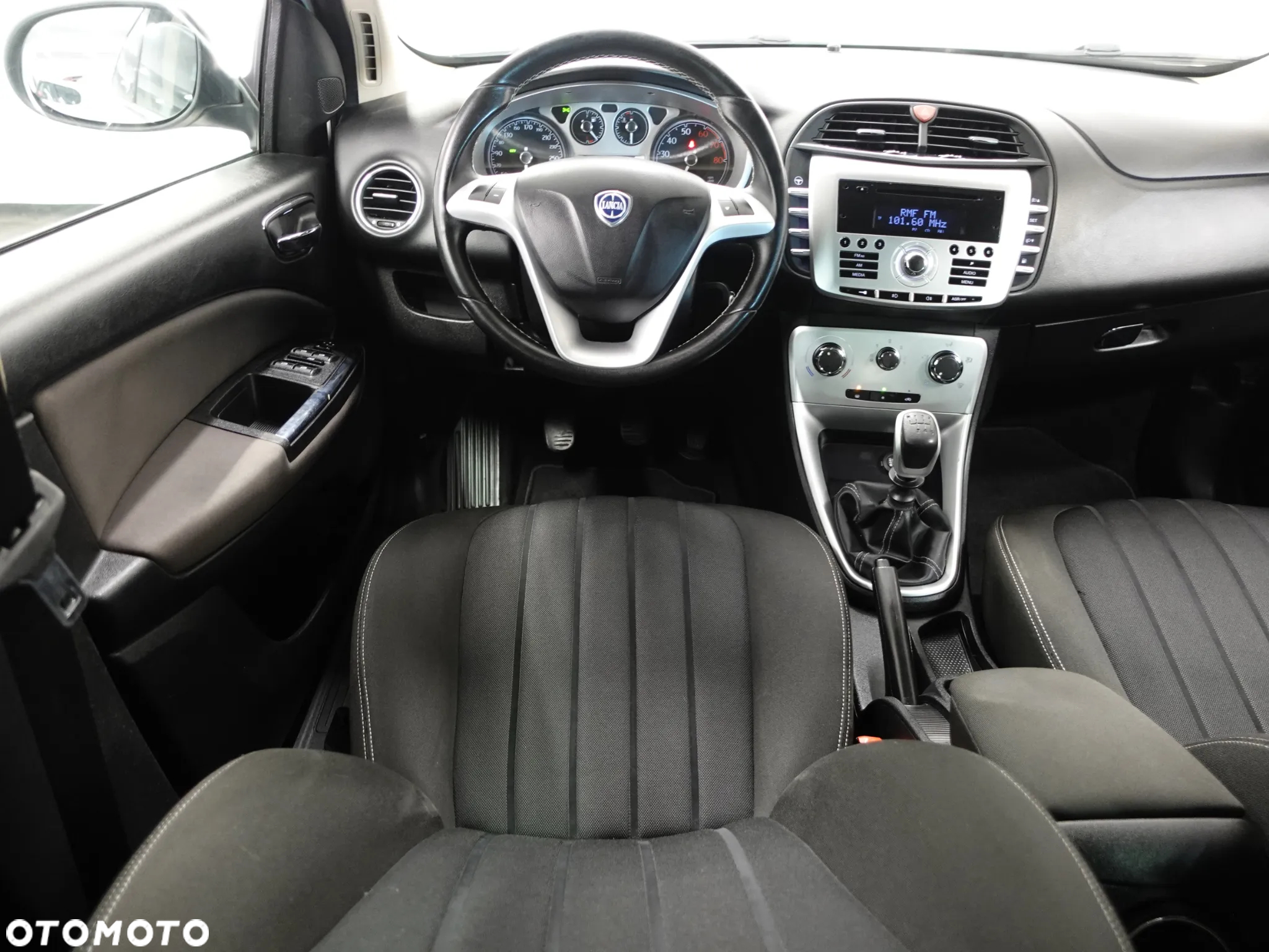 Lancia Delta 1.4 T-Jet Steel - 29