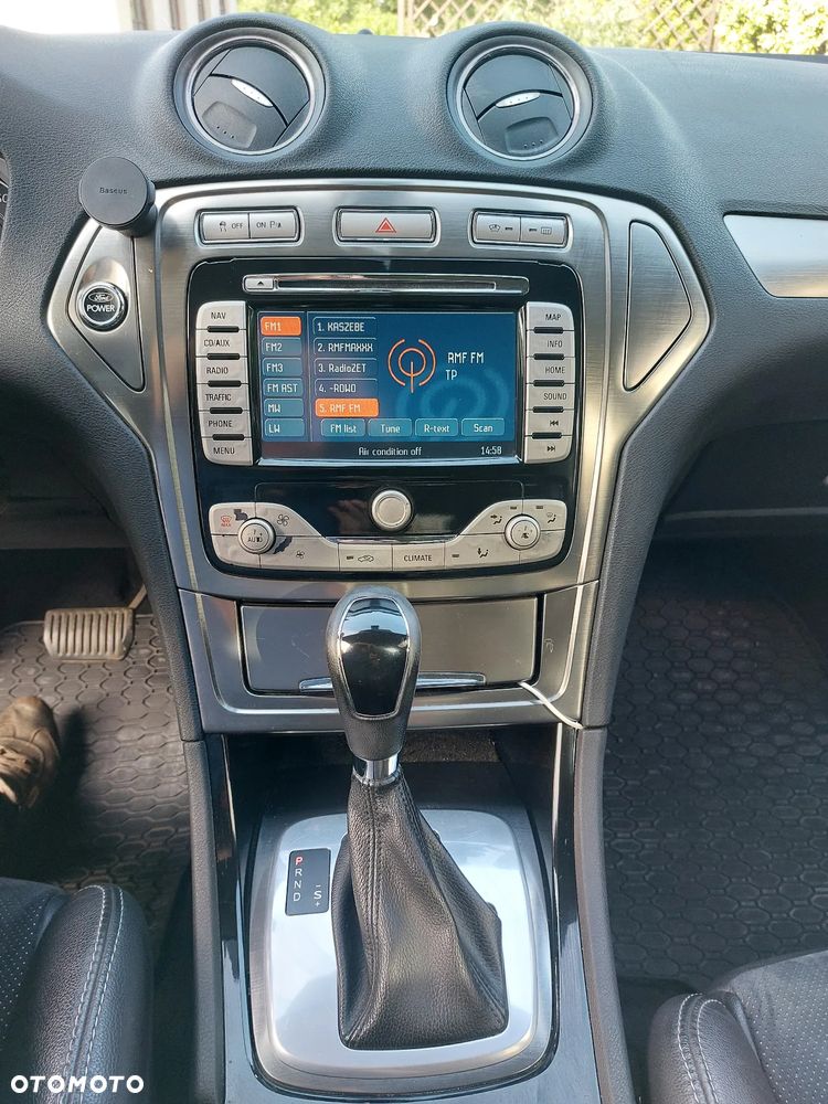 Ford Mondeo 2.0 TDCi Titanium X - 33