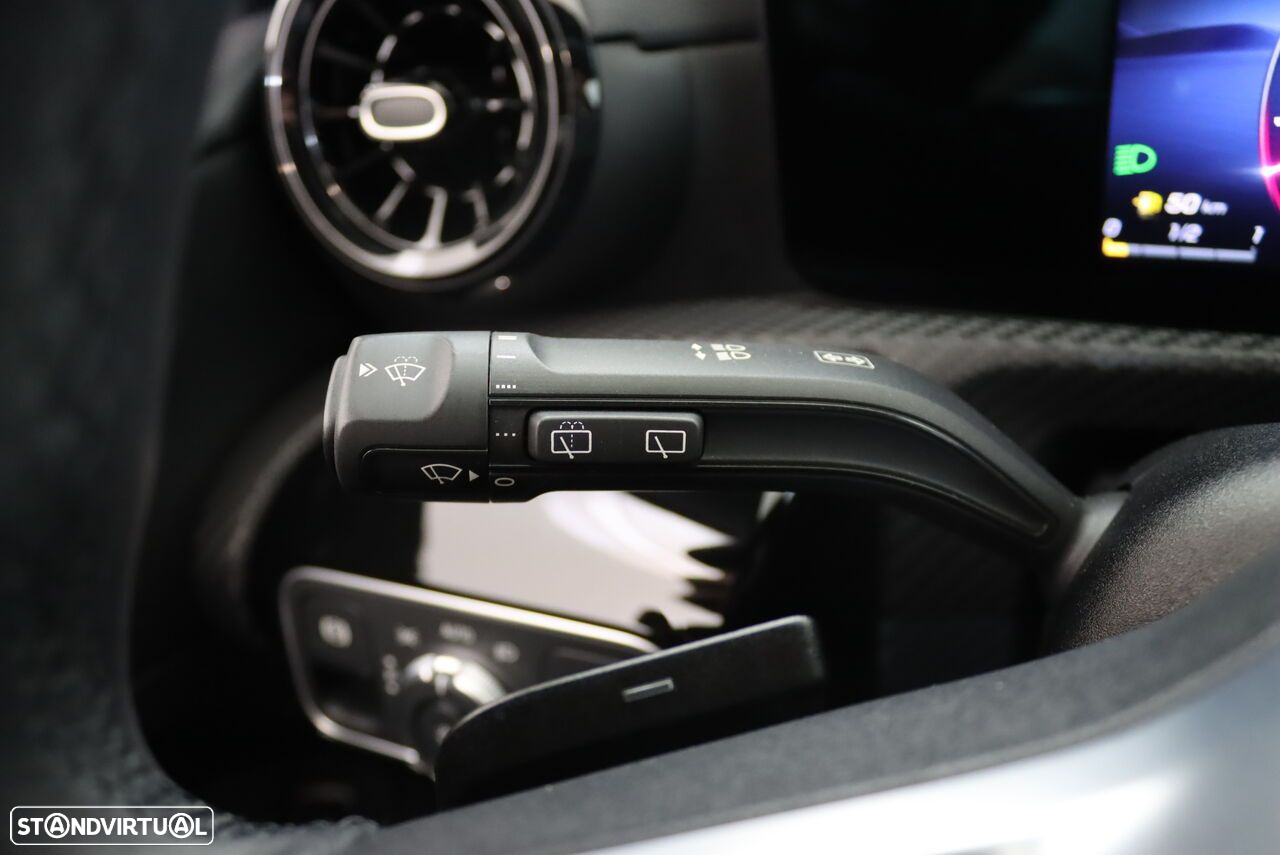 Mercedes-Benz A 250 e Style Plus - 13