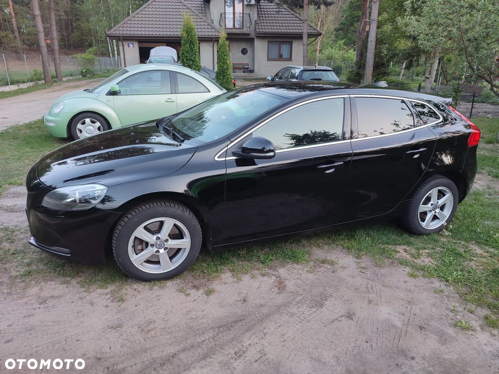 Volvo V40 D4 Drive-E Momentum - 3