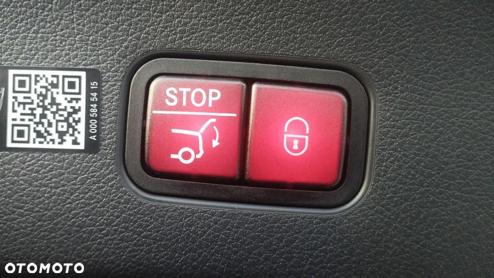 Mercedes-Benz GLC - 22