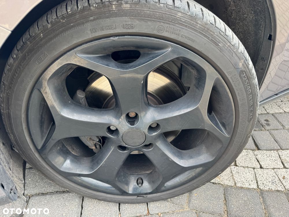 Ford Focus 2.0 TDCi DPF Titanium - 17