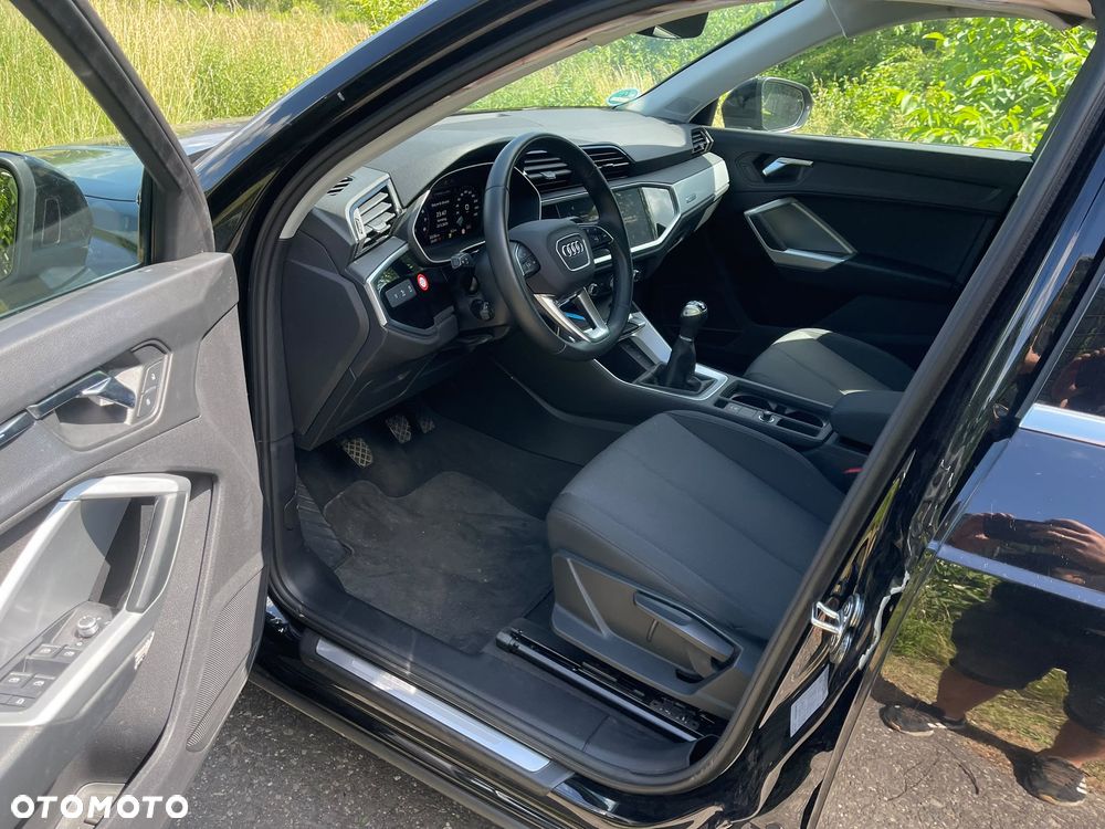 Audi Q3 - 10