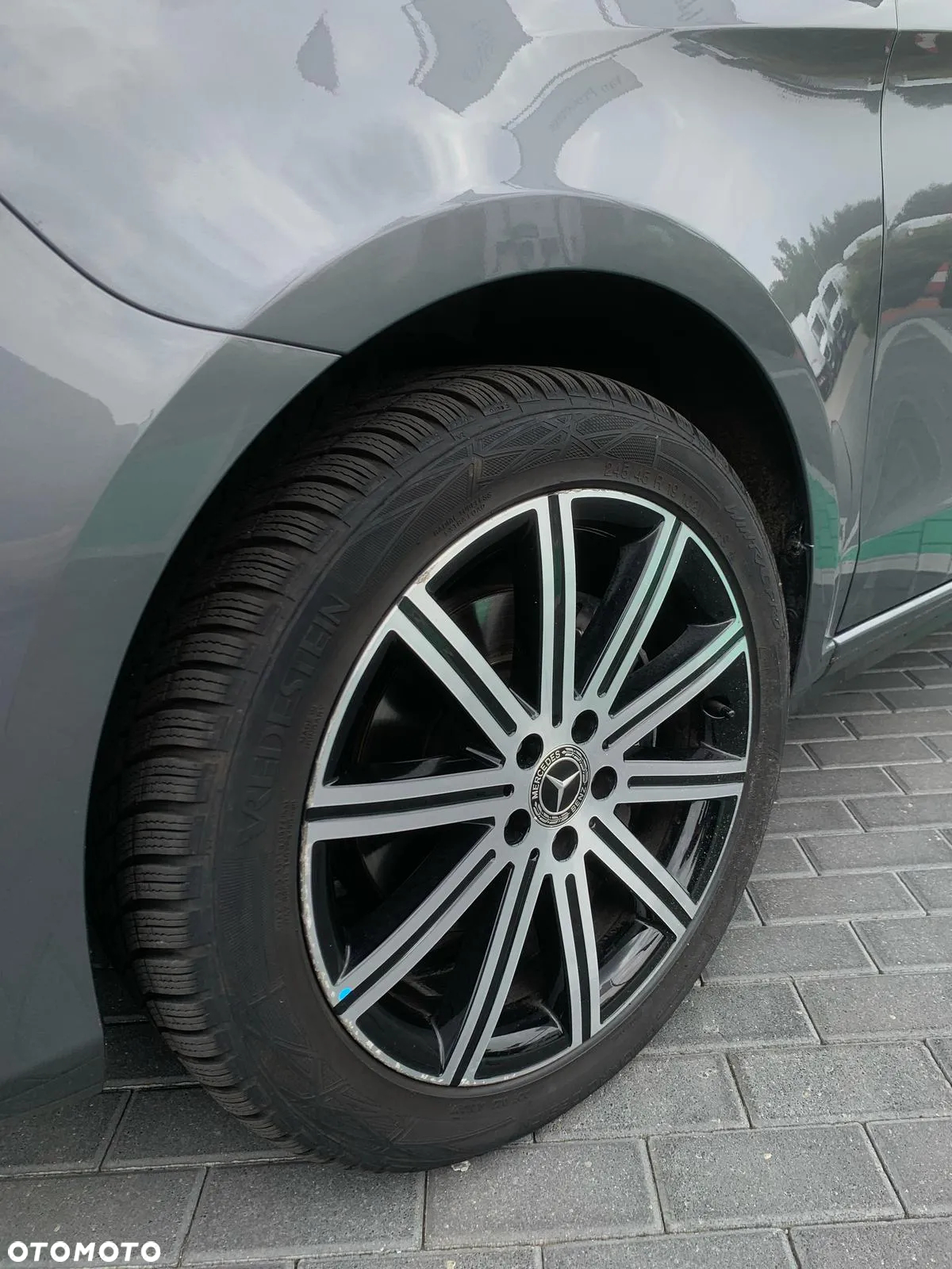Mercedes-Benz Klasa V 300 d 4-Matic Exclusive 9G-Tronic (d³ugi) - 23