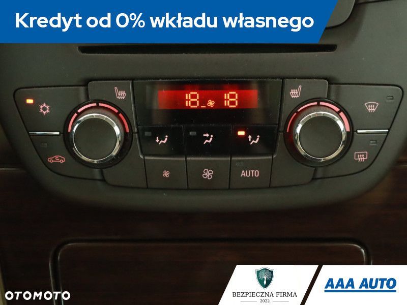 Opel Insignia - 14