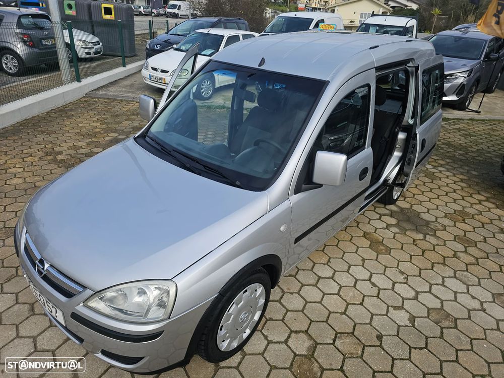 Opel Combo Tour 1.3 CDTi - 10
