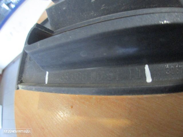 Grelha Friso A4638880051 MERCEDES W463 2002 G400CDI 250CV 5P AZUL FRT PC FRT SIMBOLO - 3