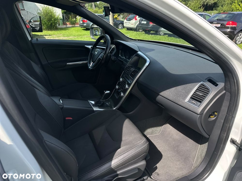 Volvo XC 60 - 24