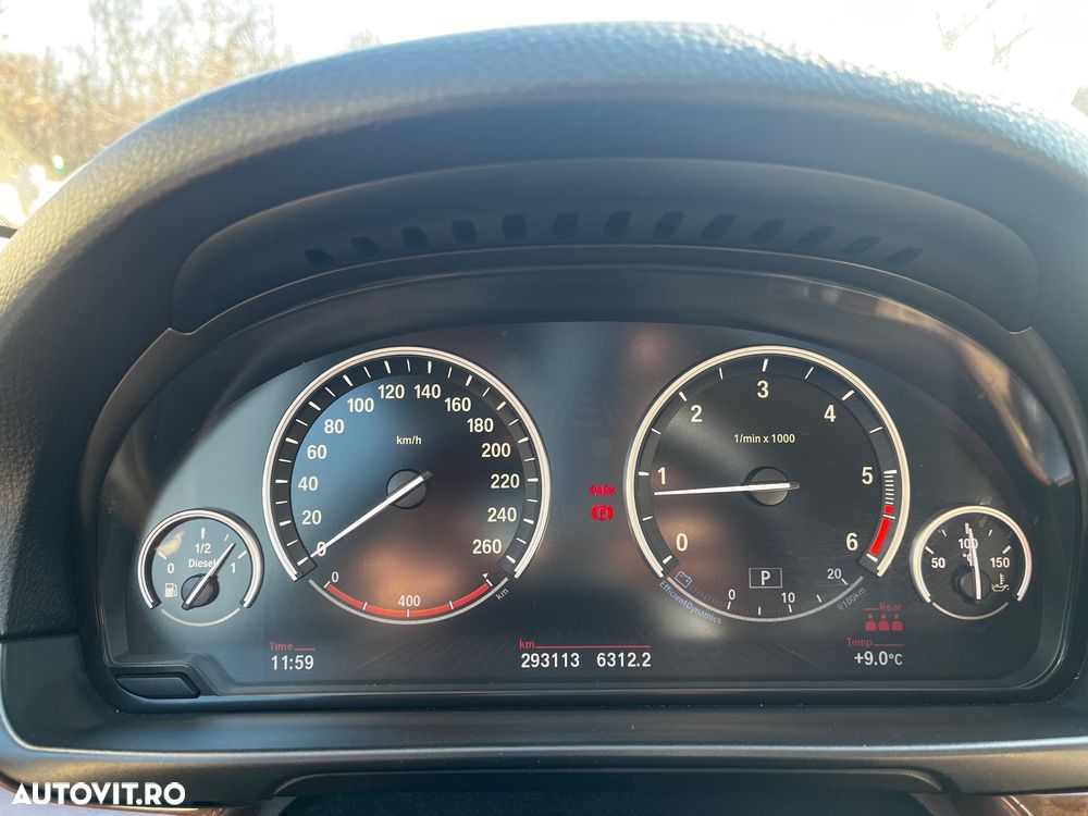 BMW Seria 5 520d - 11