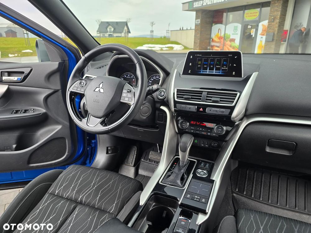 Mitsubishi Eclipse Cross 1.5 T-MIVEC CVT 4WD Spirit+ - 16