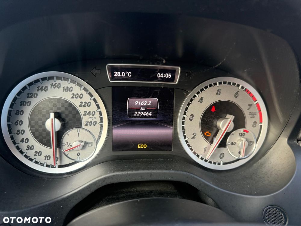 Mercedes-Benz Klasa A 180 BlueEfficiency Edition - 7