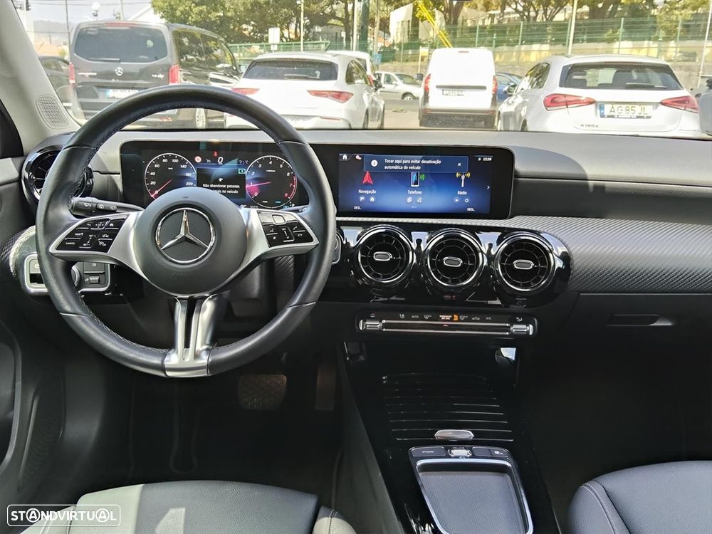 Mercedes-Benz A 200 - 7